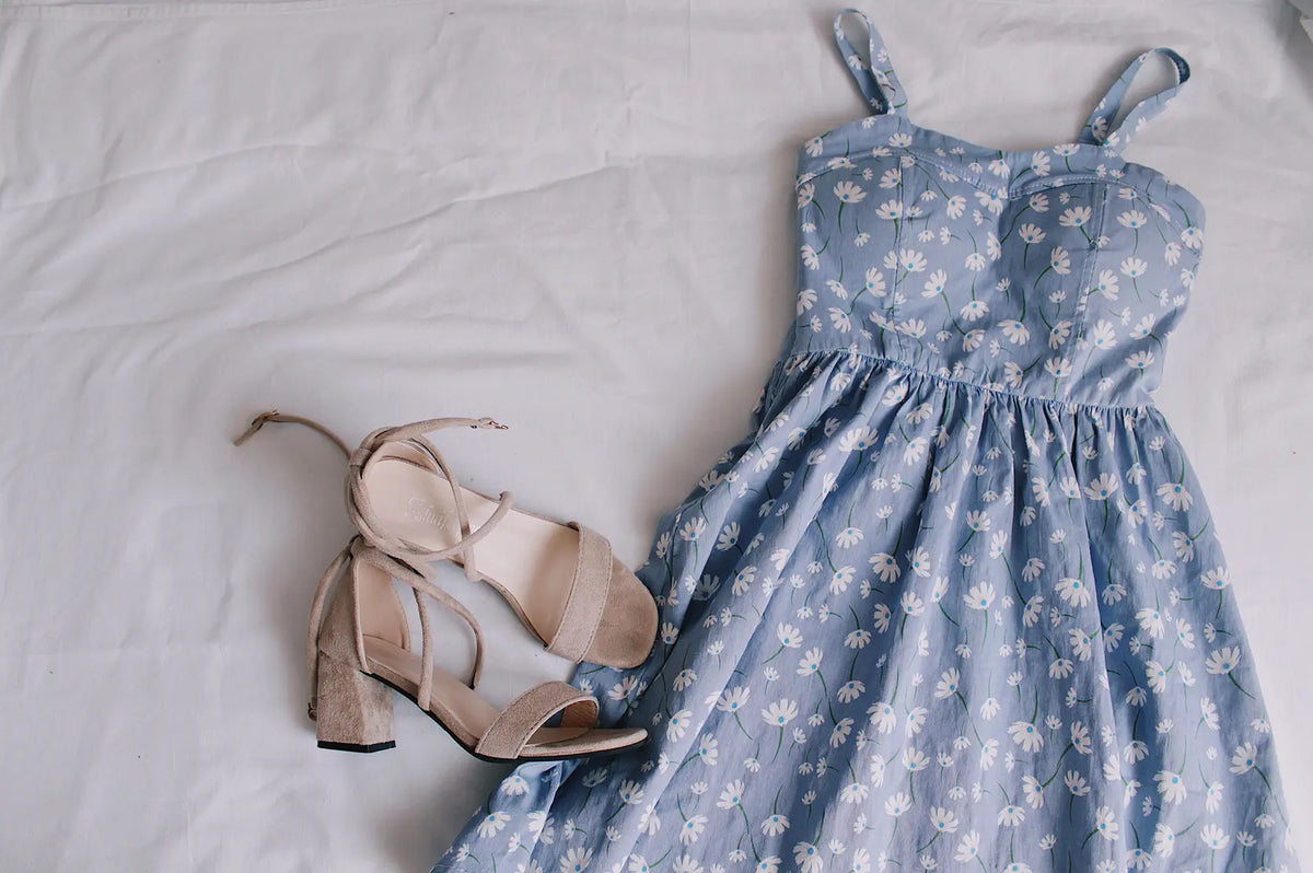 Hangi Renk Elbise ile Hangi Renk Ayakkabı Giyilir?