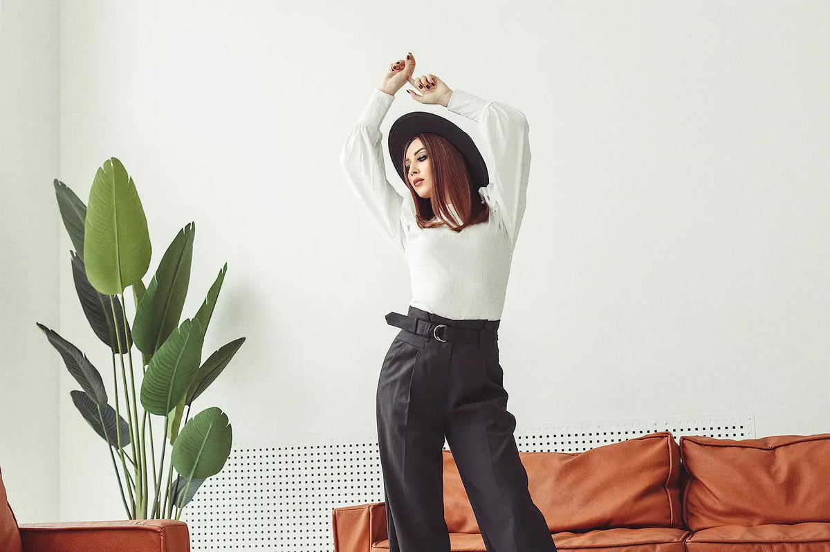 İş Görüşmesi İçin Triko Pantolon Seçimi Nasıl Yapılır?