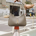 Koyu Gri Gold Klipsli Kadın Çanta  Mısırlı 1951