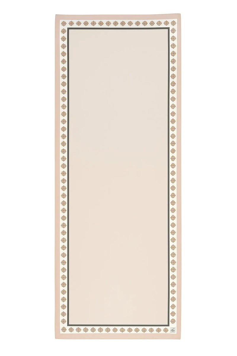 Pembe Kenarı Çiçek Desenli İpek Şal  Mısırlı 1951