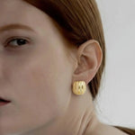 Gold Taş Detaylı Bombeli Küpe  Mısırlı 1951