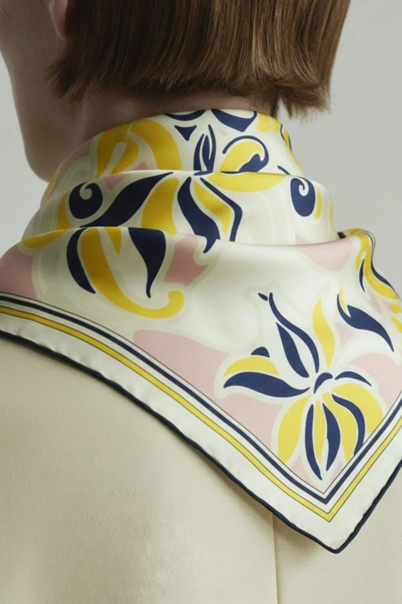 Pembe Sarı Desenli İpek Eşarp  Mısırlı 1951