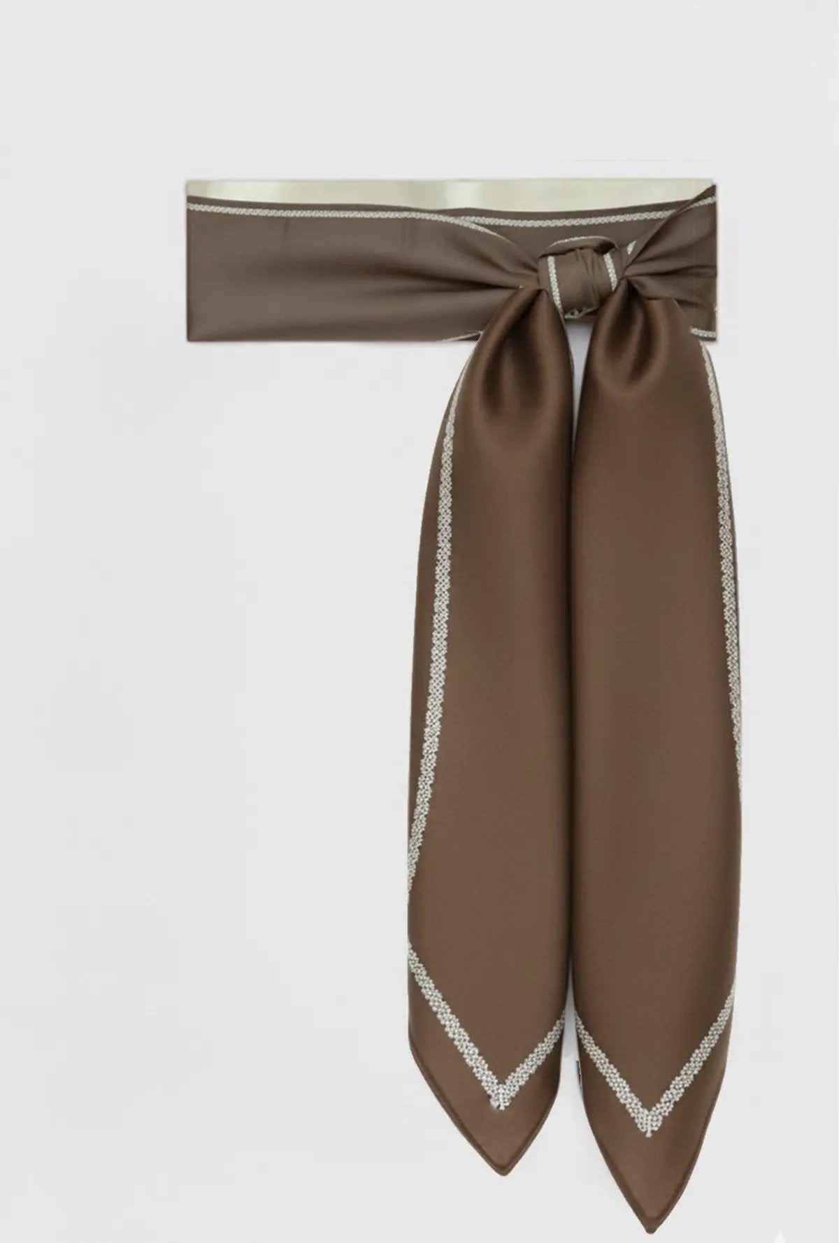 Kahverengi Kenarı Geometrik Desenli İpek Eşarp  Mısırlı 1951