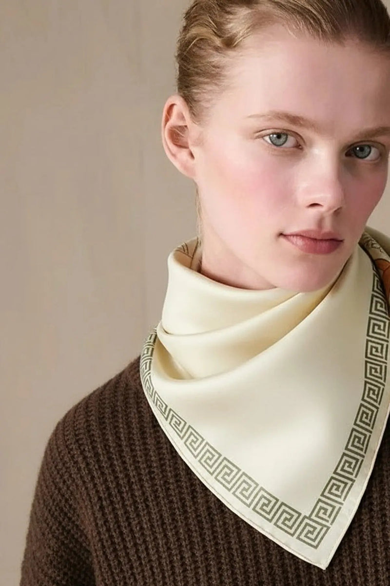 Taş Kenarı Geometrik Desenli İpek Eşarp  Mısırlı 1951