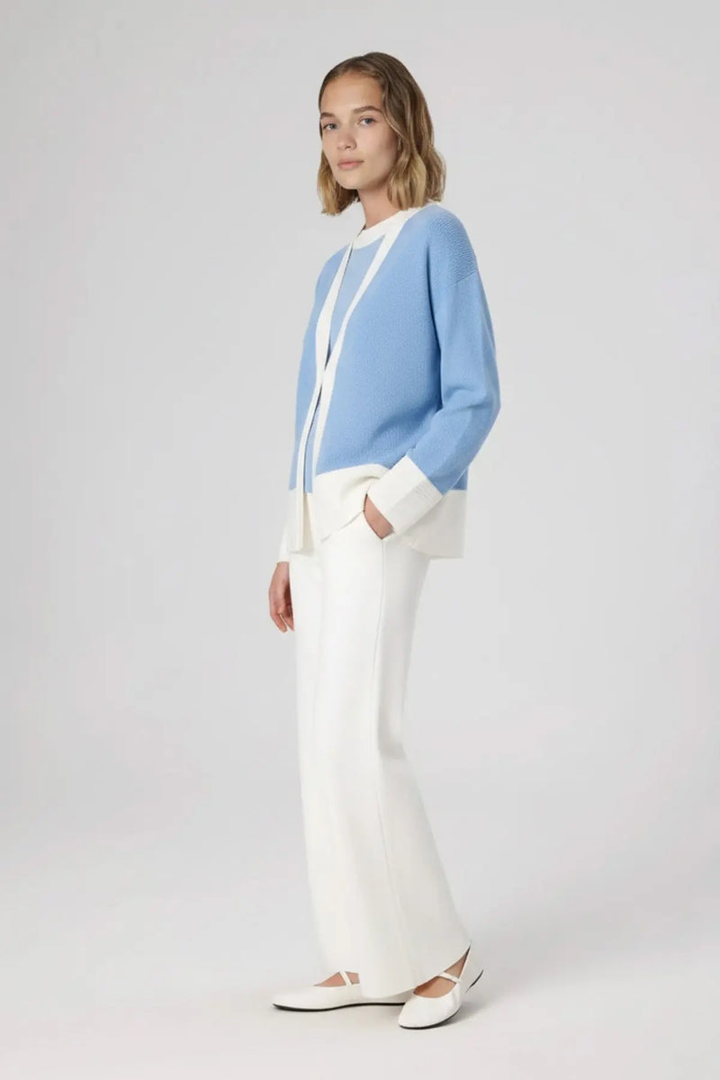 Açık Mavi Beyaz Manşetli V Yaka Kadın Hırka  Mısırlı 1951