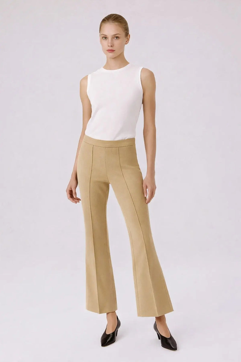 Açık Bej Nervürlü İspanyol Paça Kadın Pantolon  Mısırlı 1951