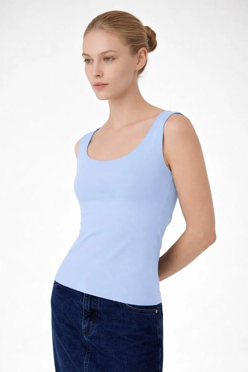 Bebe Mavi Oval Yaka Kolsuz Bluz  Mısırlı 1951