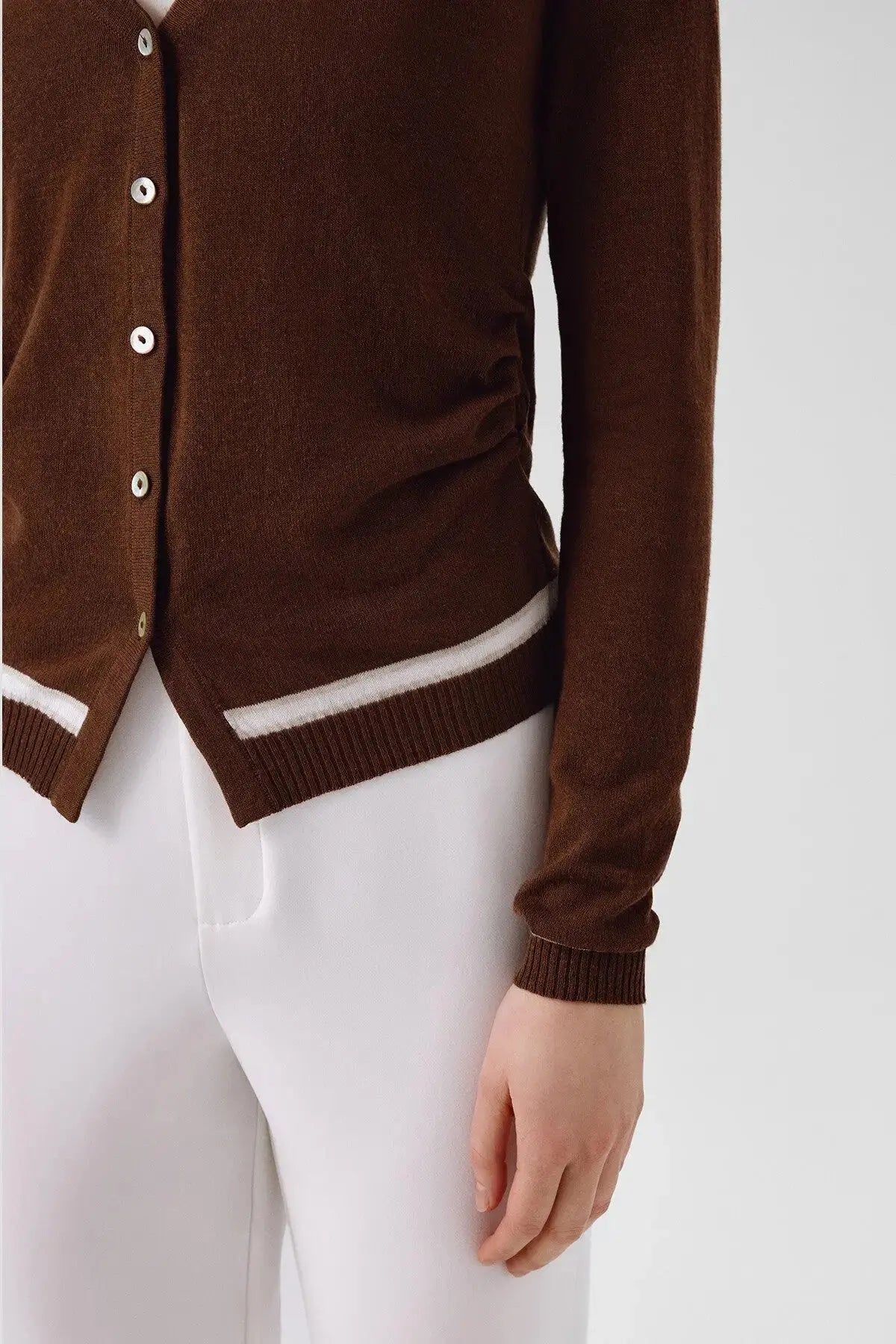 Kahverengi Beli Büzgülü Kadın Hırka  Mısırlı 1951