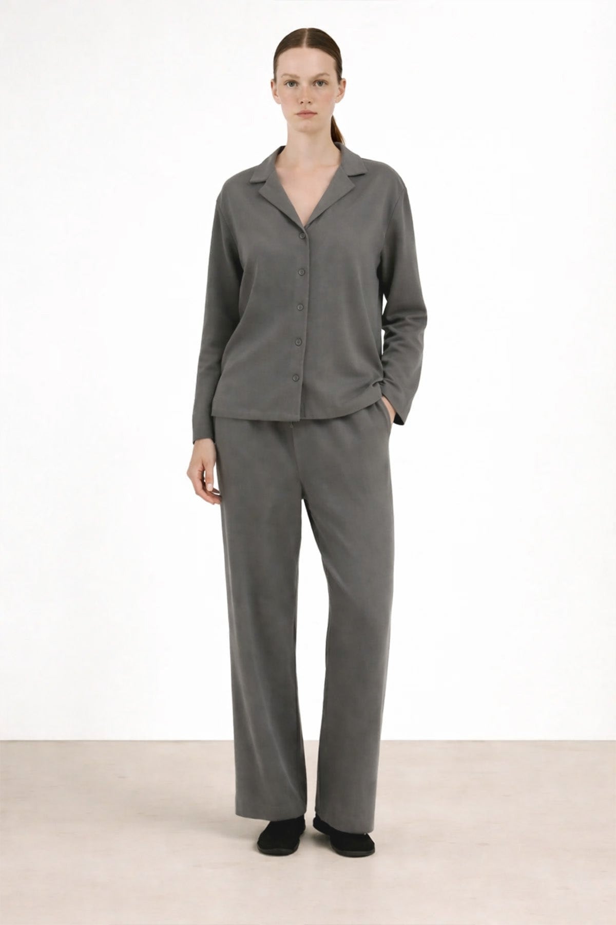 Koyu Gri V Yaka Kadın Gömlek