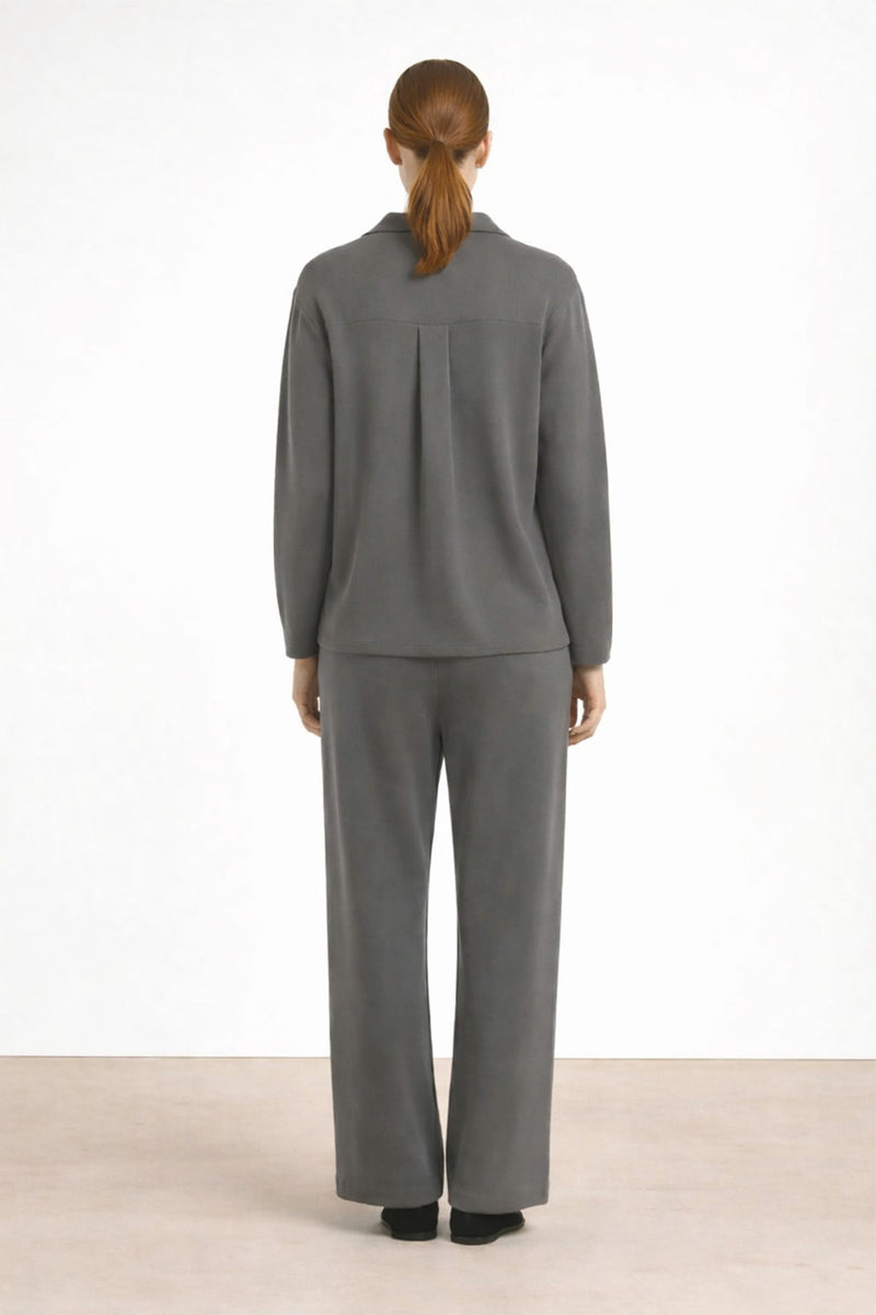 Koyu Gri V Yaka Kadın Gömlek