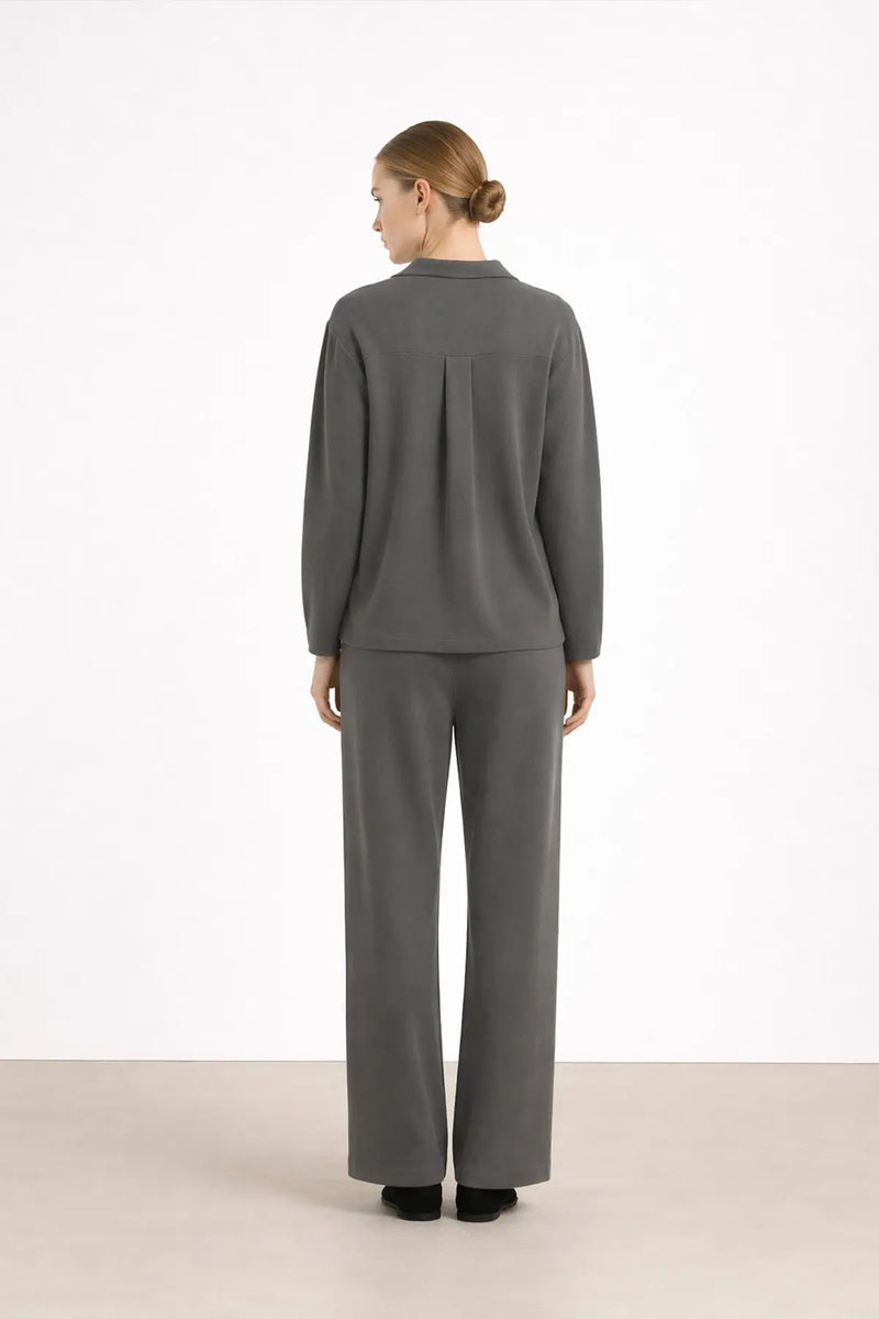 Koyu Gri V Yaka Kadın Gömlek