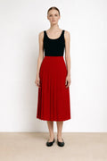 Kırmızı Pileli Etek
