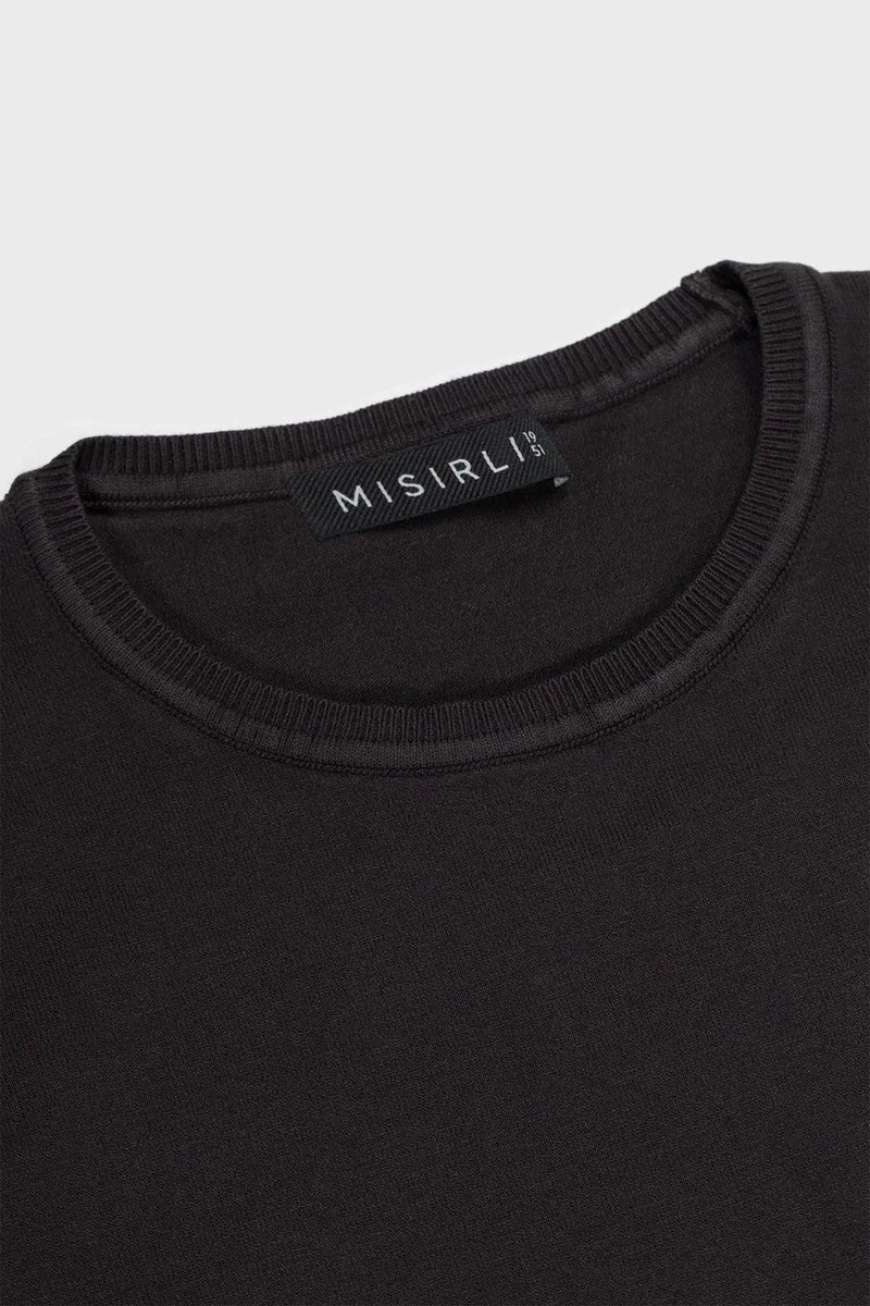 Siyah Bisiklet Yaka Kadın Tişört  Mısırlı 1951