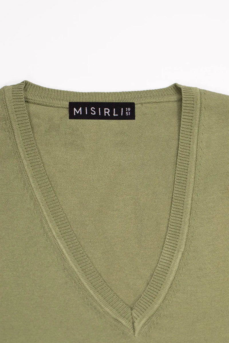 Yeşil V Yaka Kadın Tişört  Mısırlı 1951