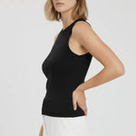 Siyah Bisiklet Yaka Fitilli Kadın Atlet  Mısırlı 1951