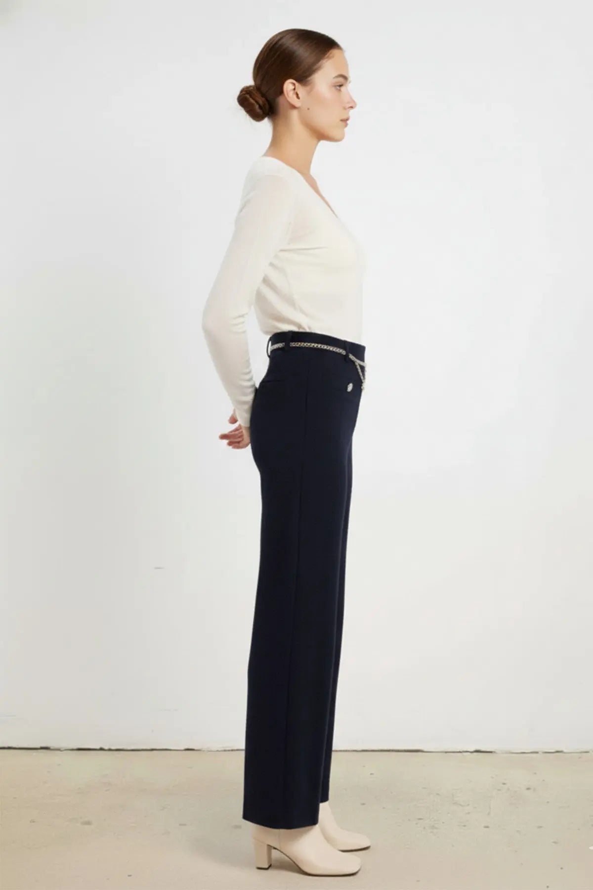 Lacivert Zincir Kemerli Tüvit Kadın Pantolon  Mısırlı 1951