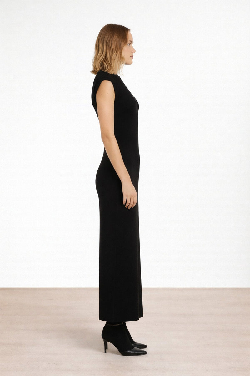 Siyah Kolsuz Uzun Elbise