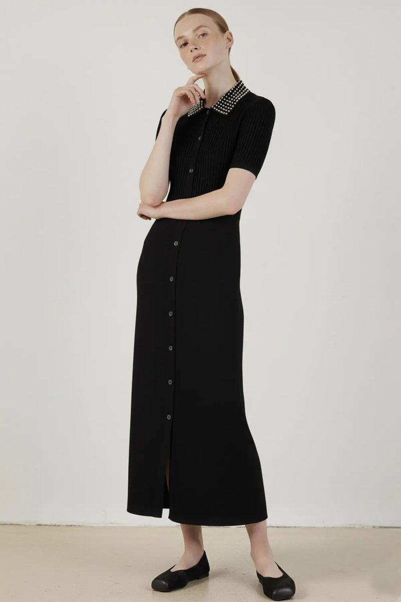 Siyah İnci Detaylı Önden Düğmeli Elbise  Mısırlı 1951