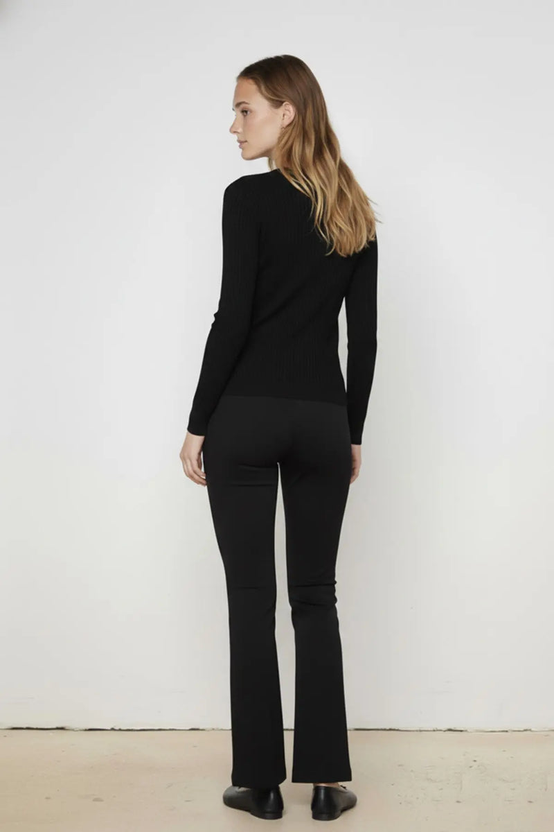 Siyah Geniş Paça Crop Kadın Pantolon