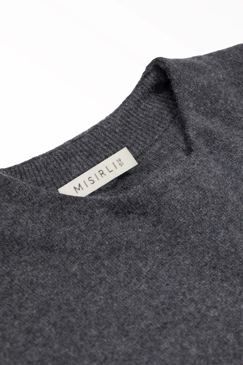 Koyu Gri Cepleri Düğmeli Kadın Ceket