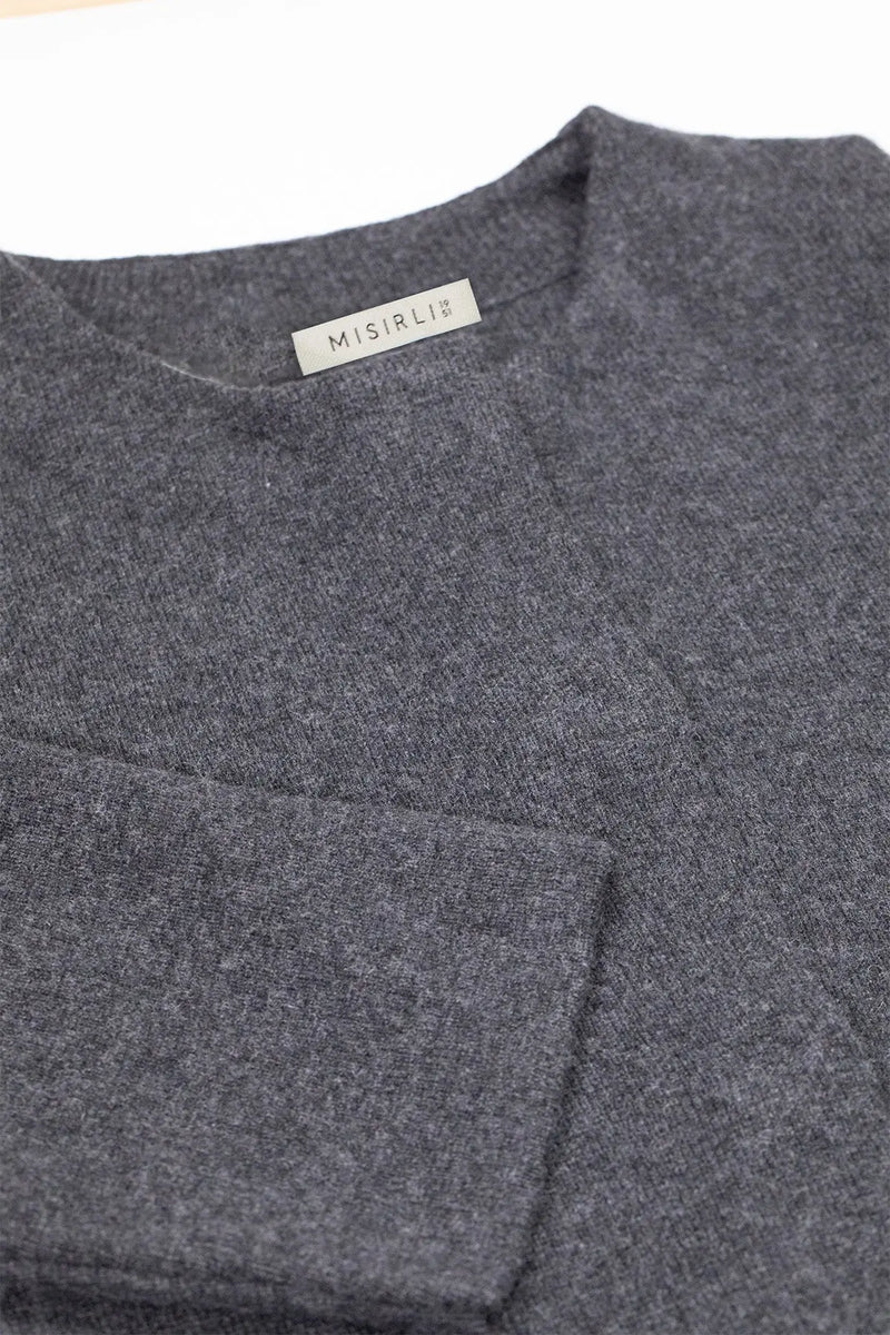 Koyu Gri Cepleri Düğmeli Kadın Ceket