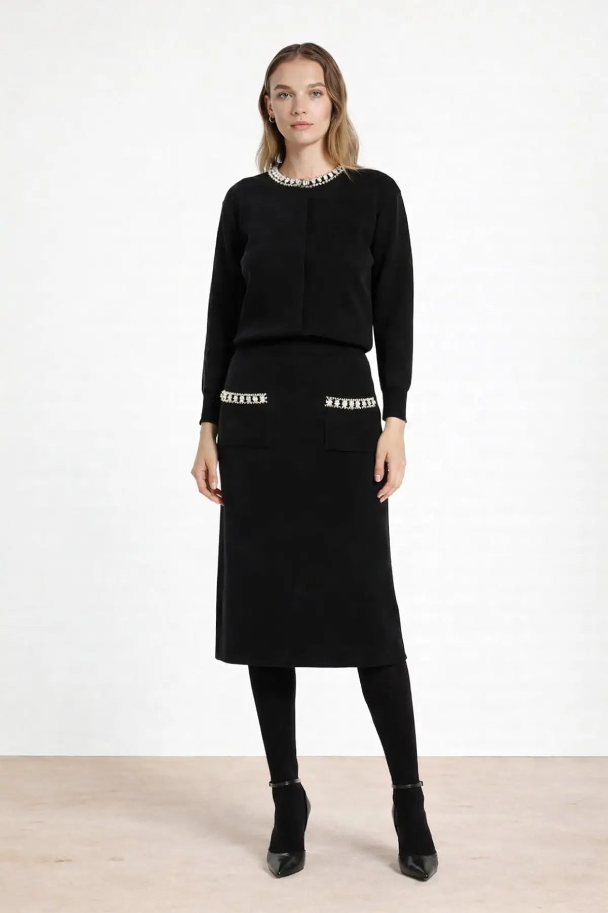 Siyah Cepleri Taş İşlemeli Midi Etek  Mısırlı 1951