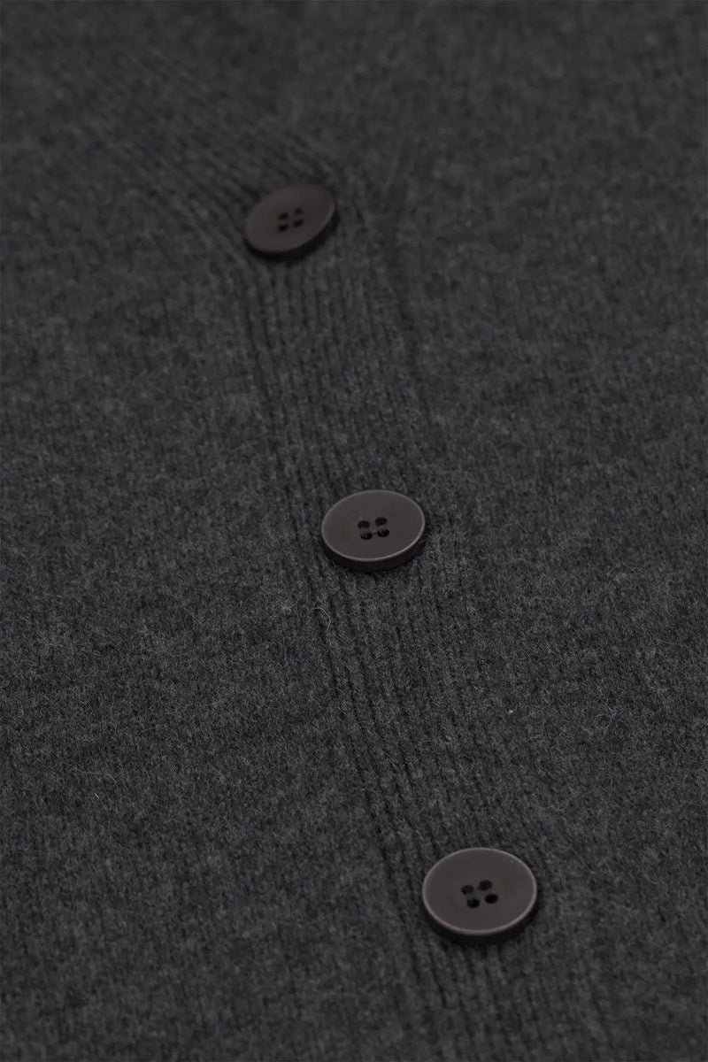 Koyu Gri Düğmeli Midi Kadın Hırka