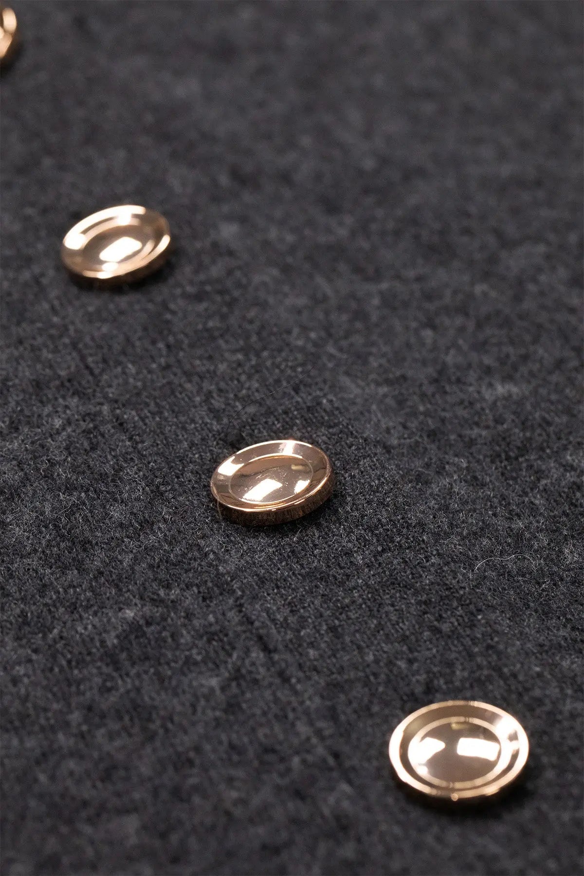 Koyu Gri Zincir Aksesuarlı Kadın Hırka  Mısırlı 1951