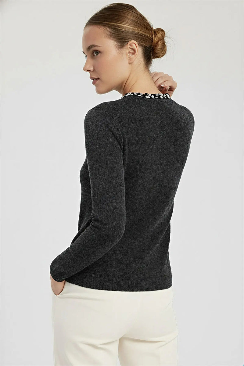 Koyu Gri Taş İşlemeli Kadın Hırka  Mısırlı 1951