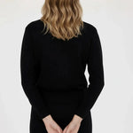 Siyah Yakası Taş İşlemeli Kadın Hırka  Mısırlı 1951