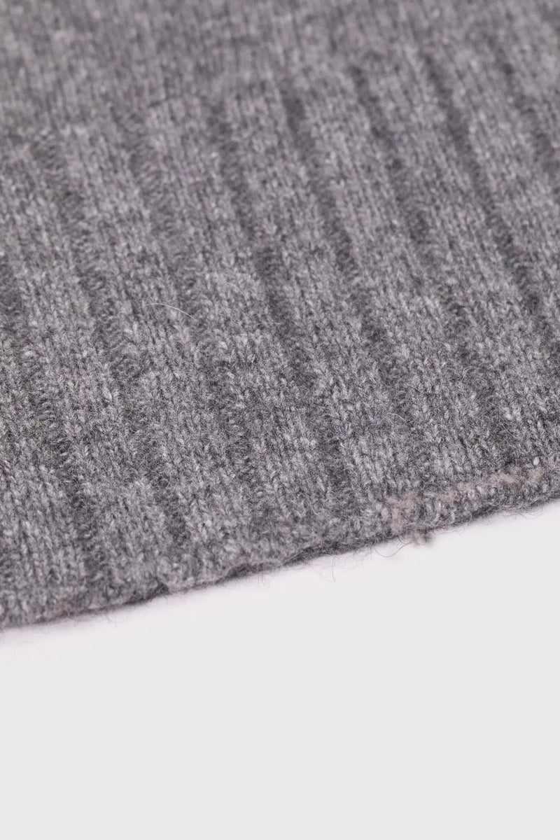 Gri Siyah Yaprak İşlemeli Kadın Hırka