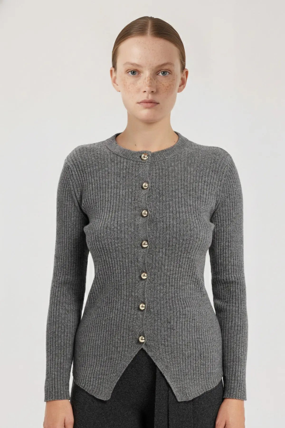 Koyu Gri Metal Düğmeli Kadın Hırka  Mısırlı 1951