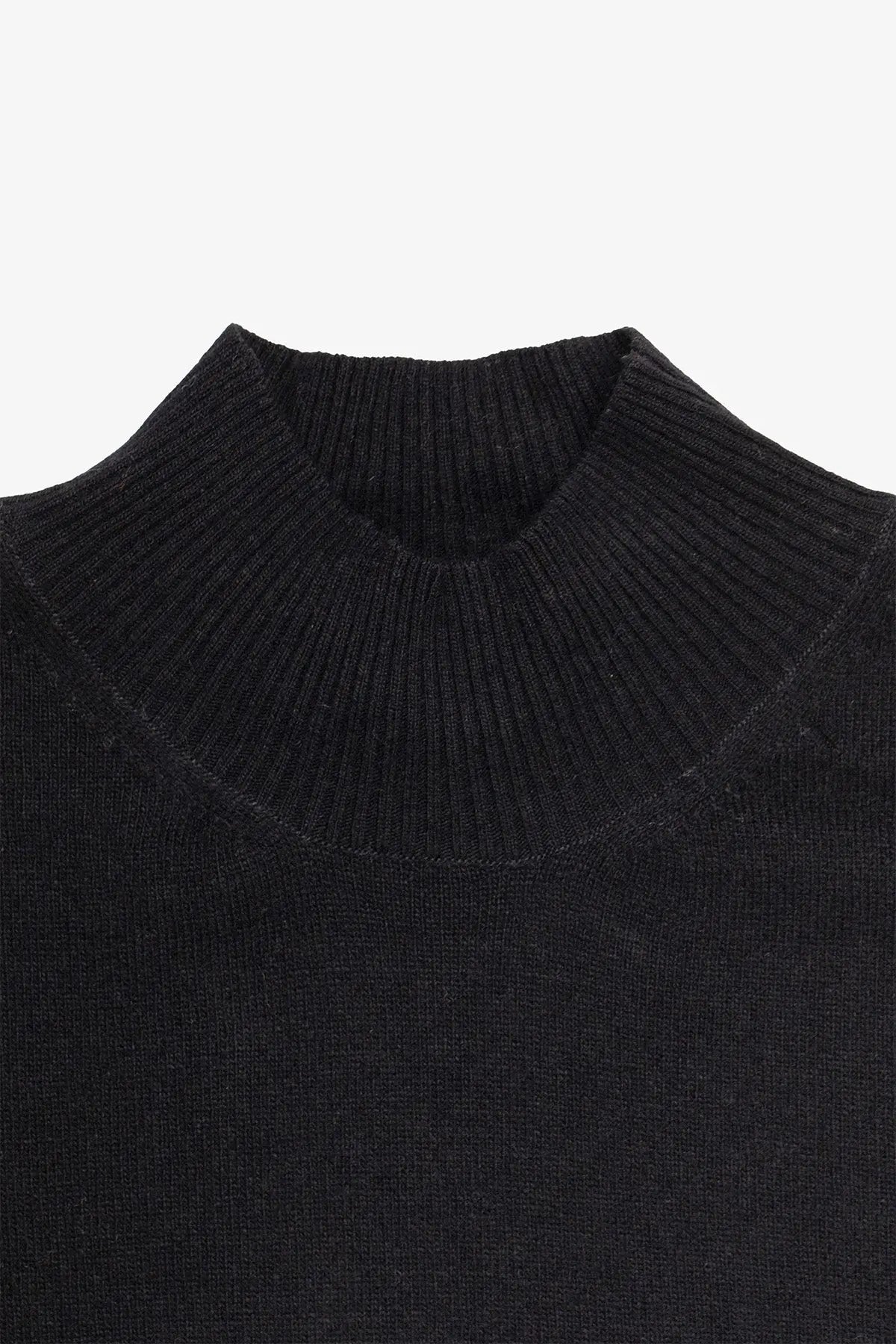 Siyah Yarım Boğazlı Kısa Kollu Kadın Kazak  Mısırlı 1951