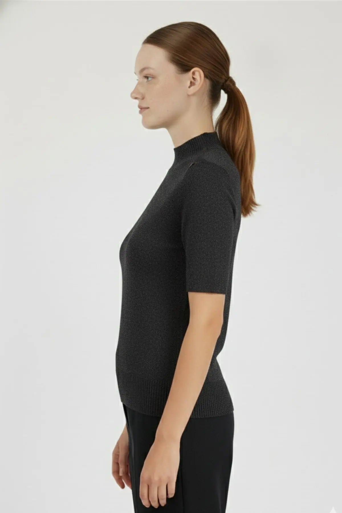 Koyu Gri Yarım Boğazlı Kısa Kollu Kadın Kazak  Mısırlı 1951