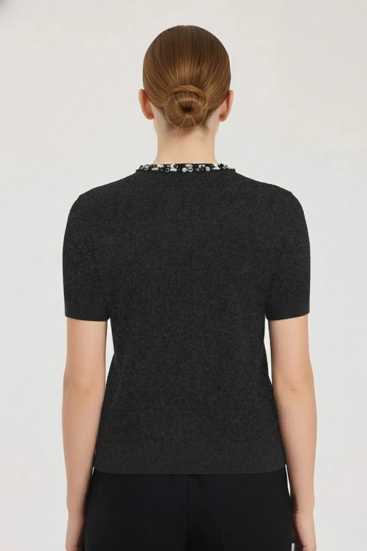 Koyu Gri Taş ve Boncuk İşlemeli Kadın Kazak  Mısırlı 1951