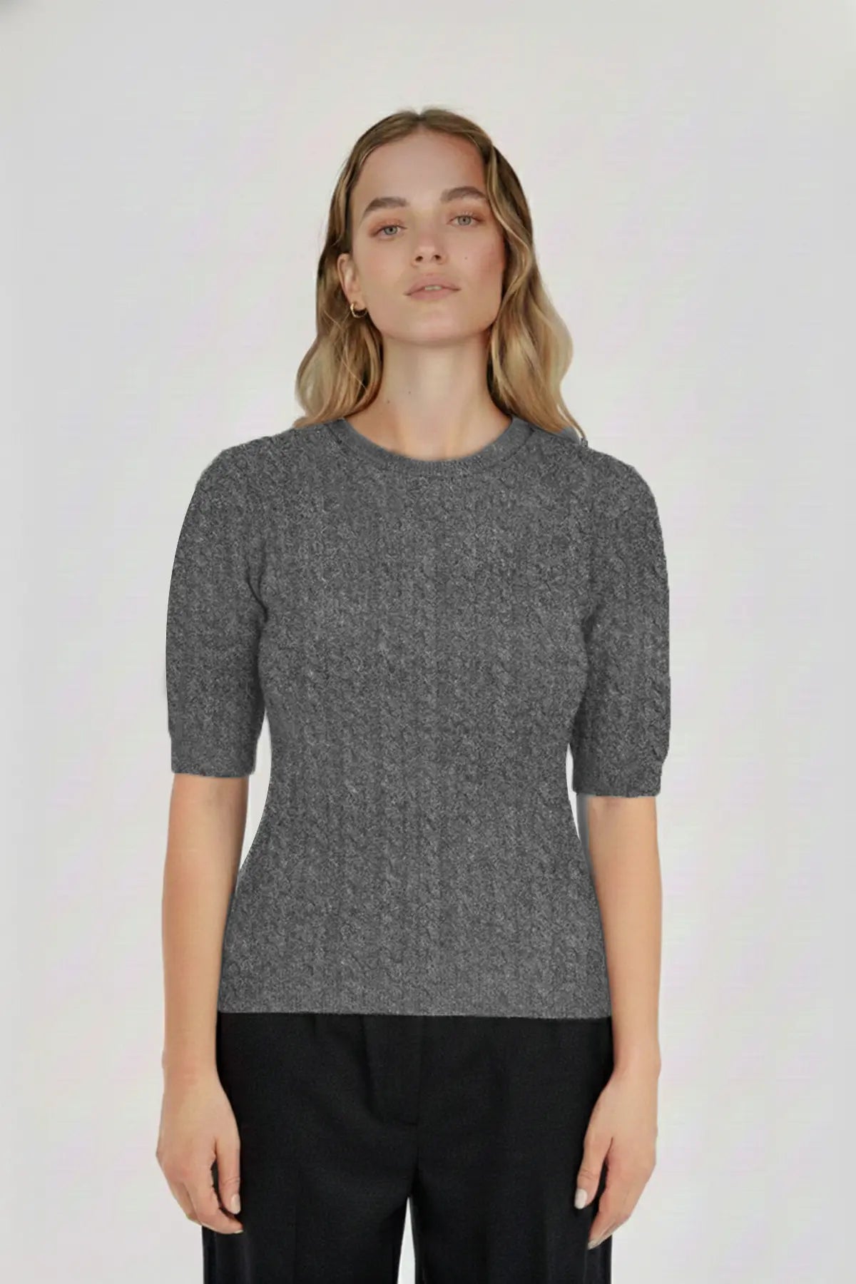 Koyu Gri Örgü Desenli Kadın Kazak  Mısırlı 1951