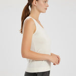 Ekru Kolsuz U Yaka Kadın Atlet  Mısırlı 1951