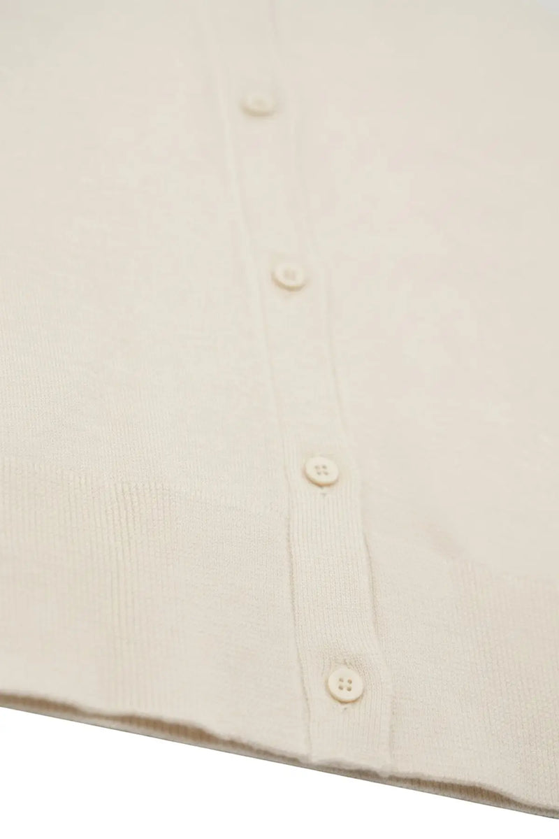 Ekru Düğme Detaylı Kadın Hırka