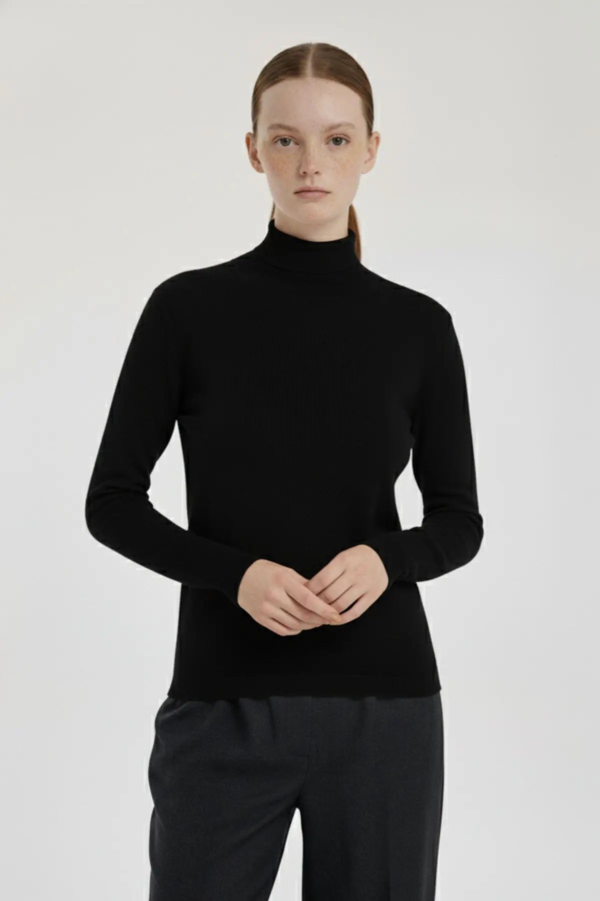 Siyah Balıkçı Yaka Kadın Kazak  Mısırlı 1951