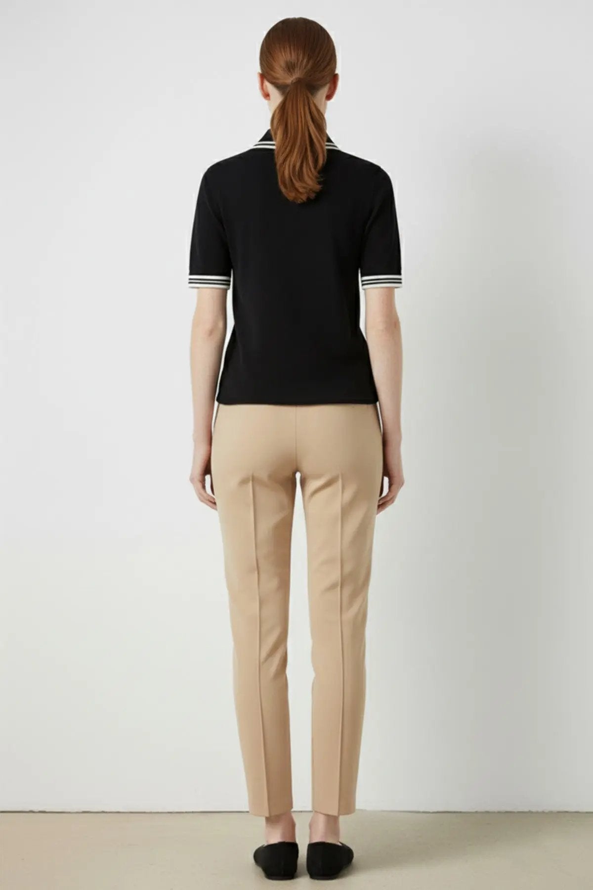 Siyah Ekru Polo Yaka Kısa Kollu Kadın Kazak  Mısırlı 1951