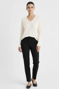 Ekru V Yaka Triko Kadın Kazak