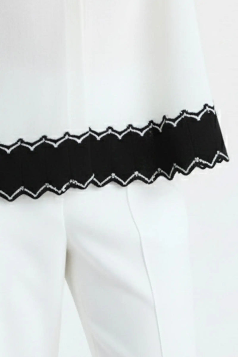 Ekru Siyah Etek Ucu Desenli Kadın Hırka  Mısırlı 1951