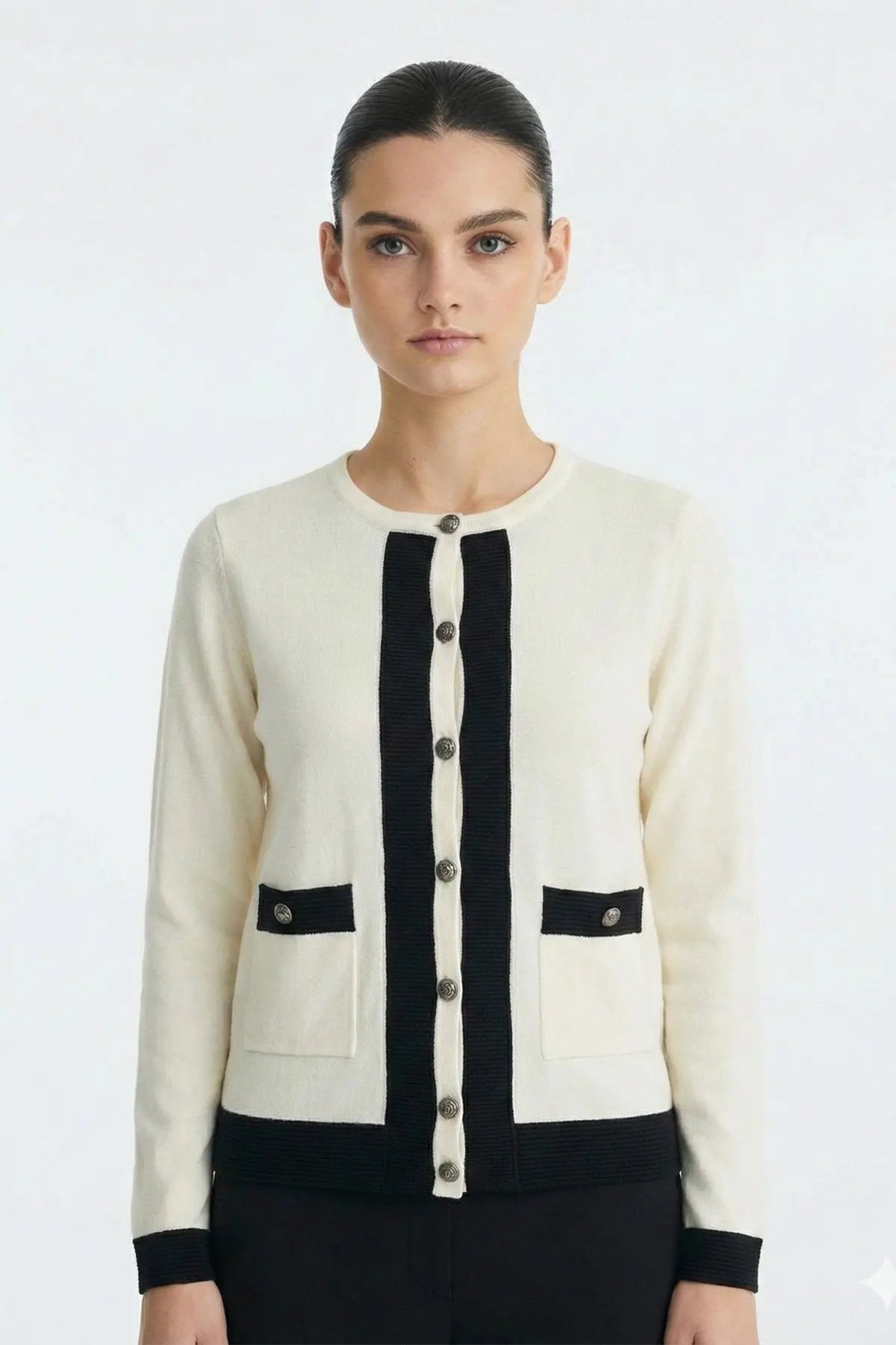 Ekru Siyah Kontrast Biyeli Kadın Hırka  Mısırlı 1951