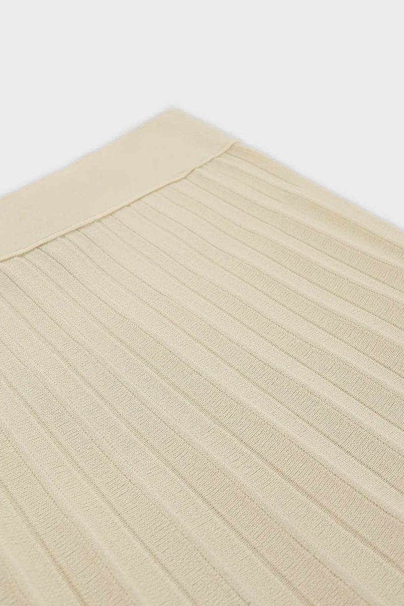 Bej Piliseli Uzun Triko Etek