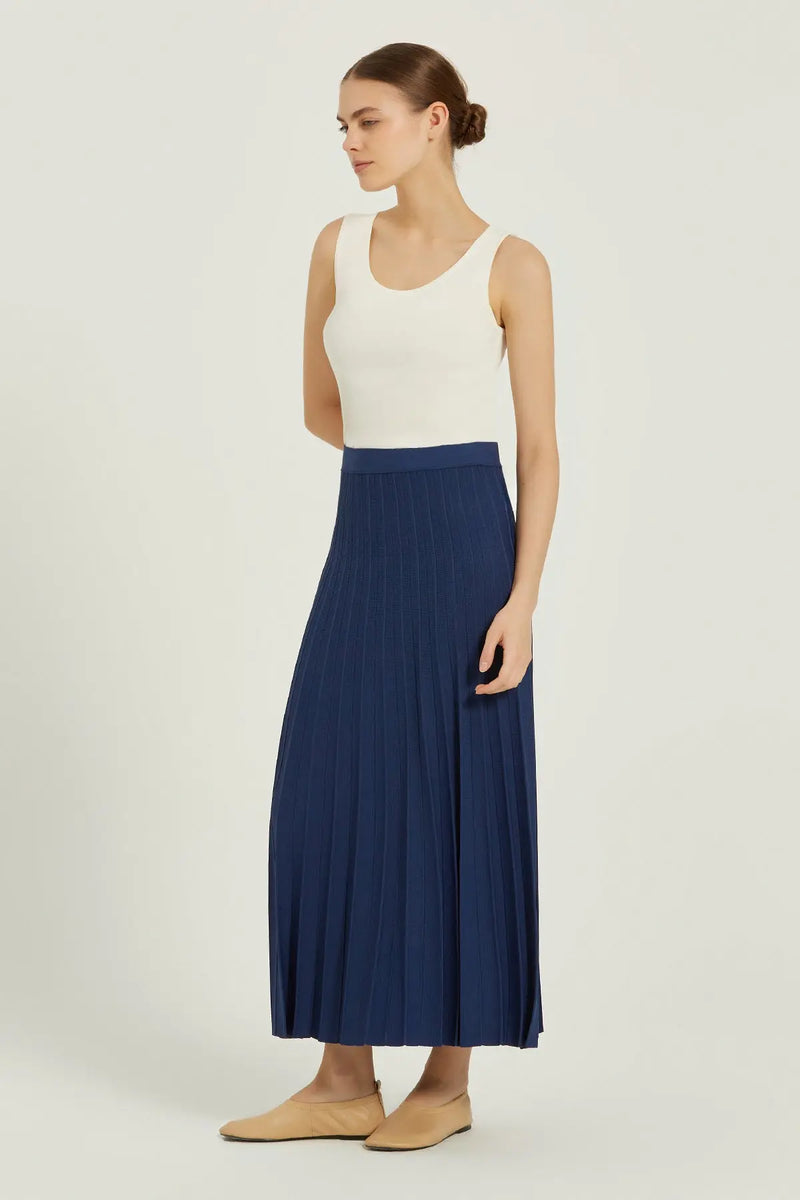 Lacivert Piliseli Uzun Triko Etek  Mısırlı 1951