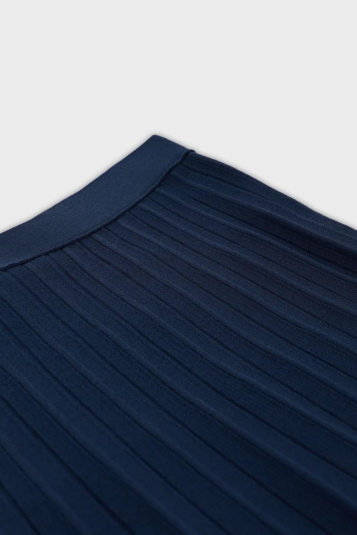 Lacivert Piliseli Uzun Triko Etek  Mısırlı 1951