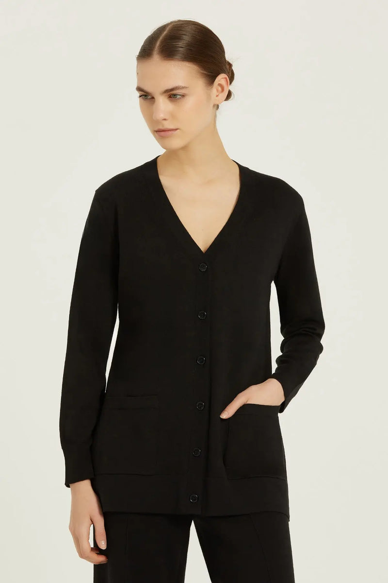 Siyah Cep Detaylı Kadın Hırka  Mısırlı 1951