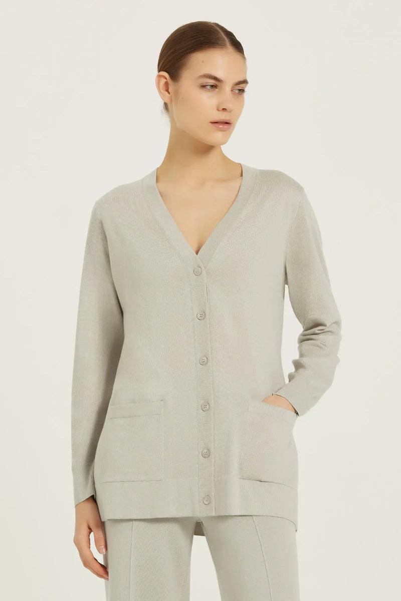 Açık Gri Cep Detaylı Kadın Hırka  Mısırlı 1951