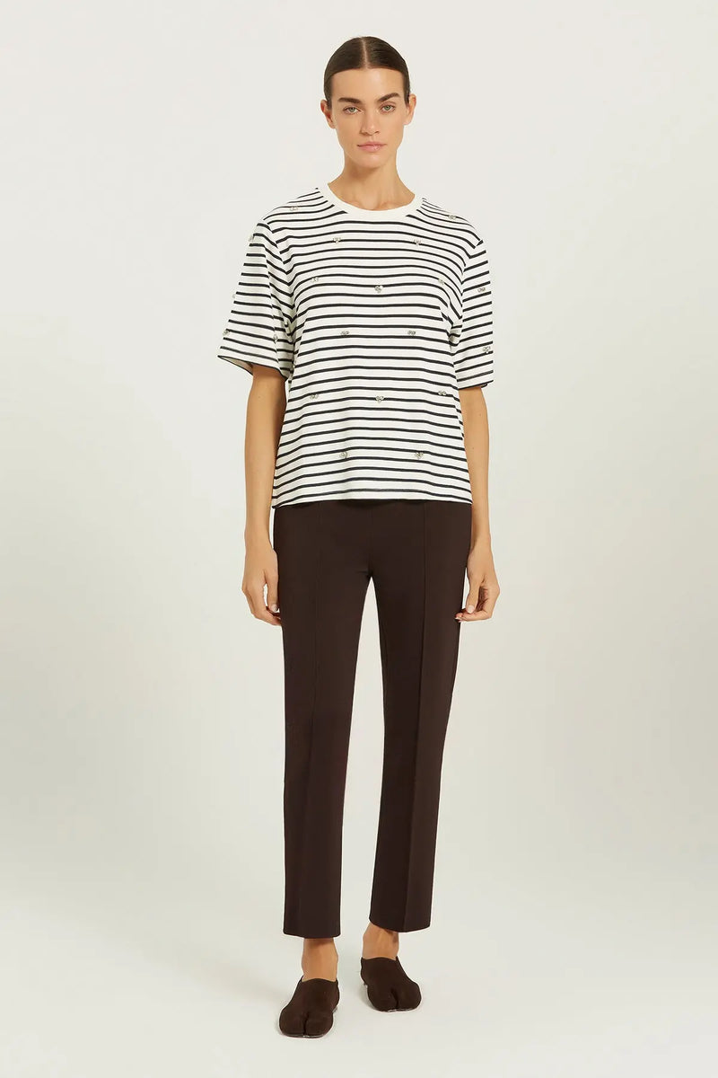 Ekru Lacivert Taş Detaylı Kadın Tişört