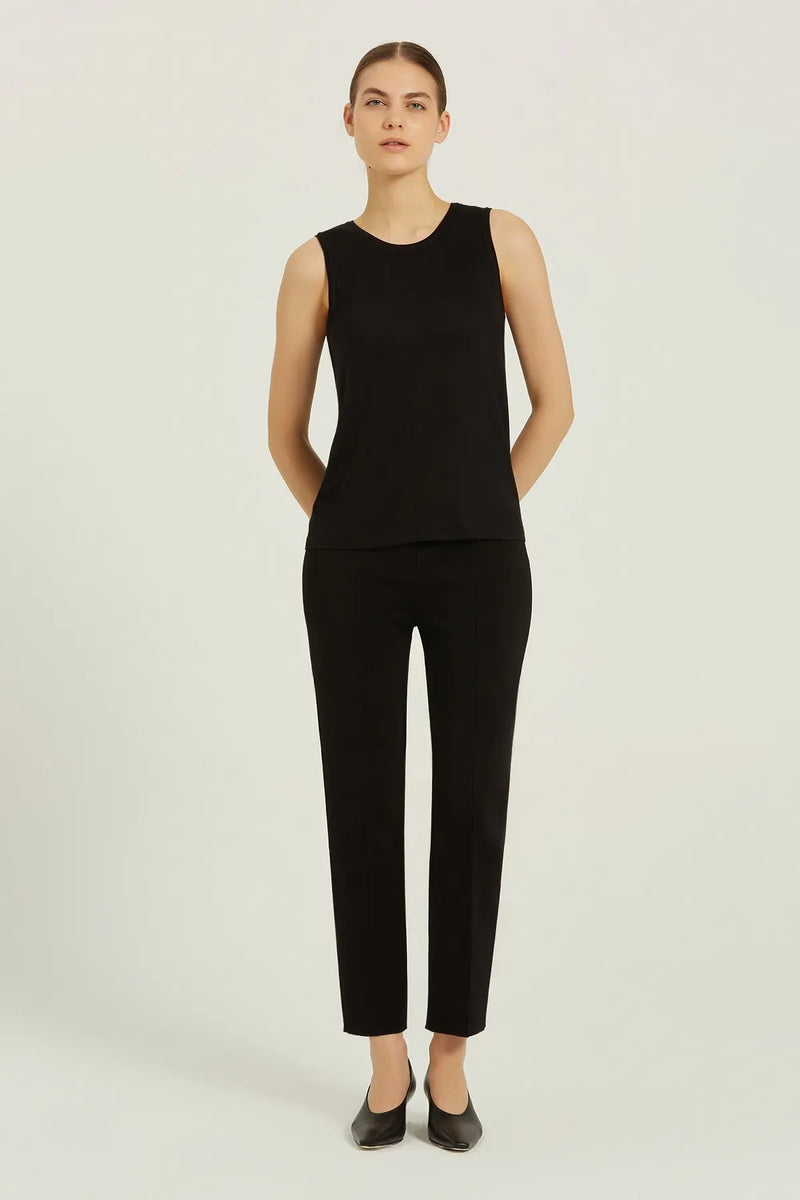 Siyah Bisiklet Yaka Örme Kadın Atlet